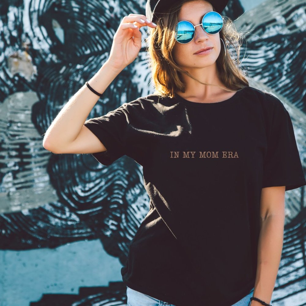 In My Mom Era Black Short Sleeve Unisex Round Neckline T-Shirt - Picture 1 of 4